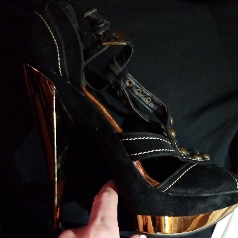 Size 7 stilettos